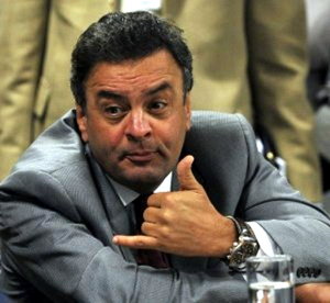 aecio neves tonto